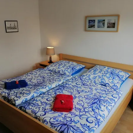 Апартаменты Haus Trossenstek I Бюзум